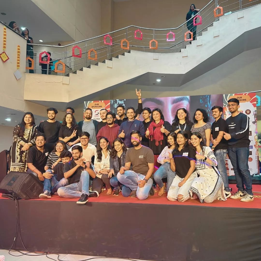 Music Therapy stage event group photo